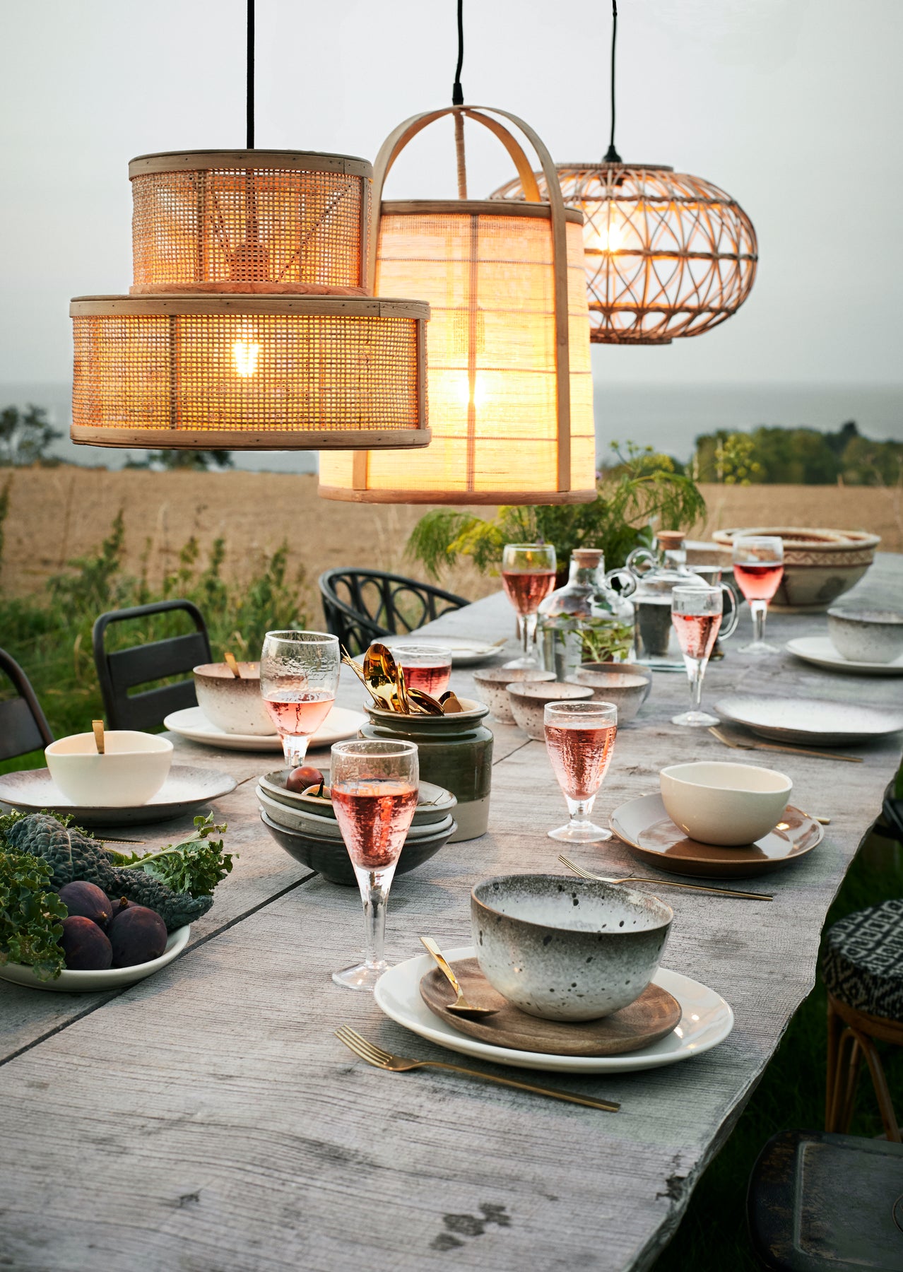 NØA + GINGER | RATTAN DECKENLAMPE