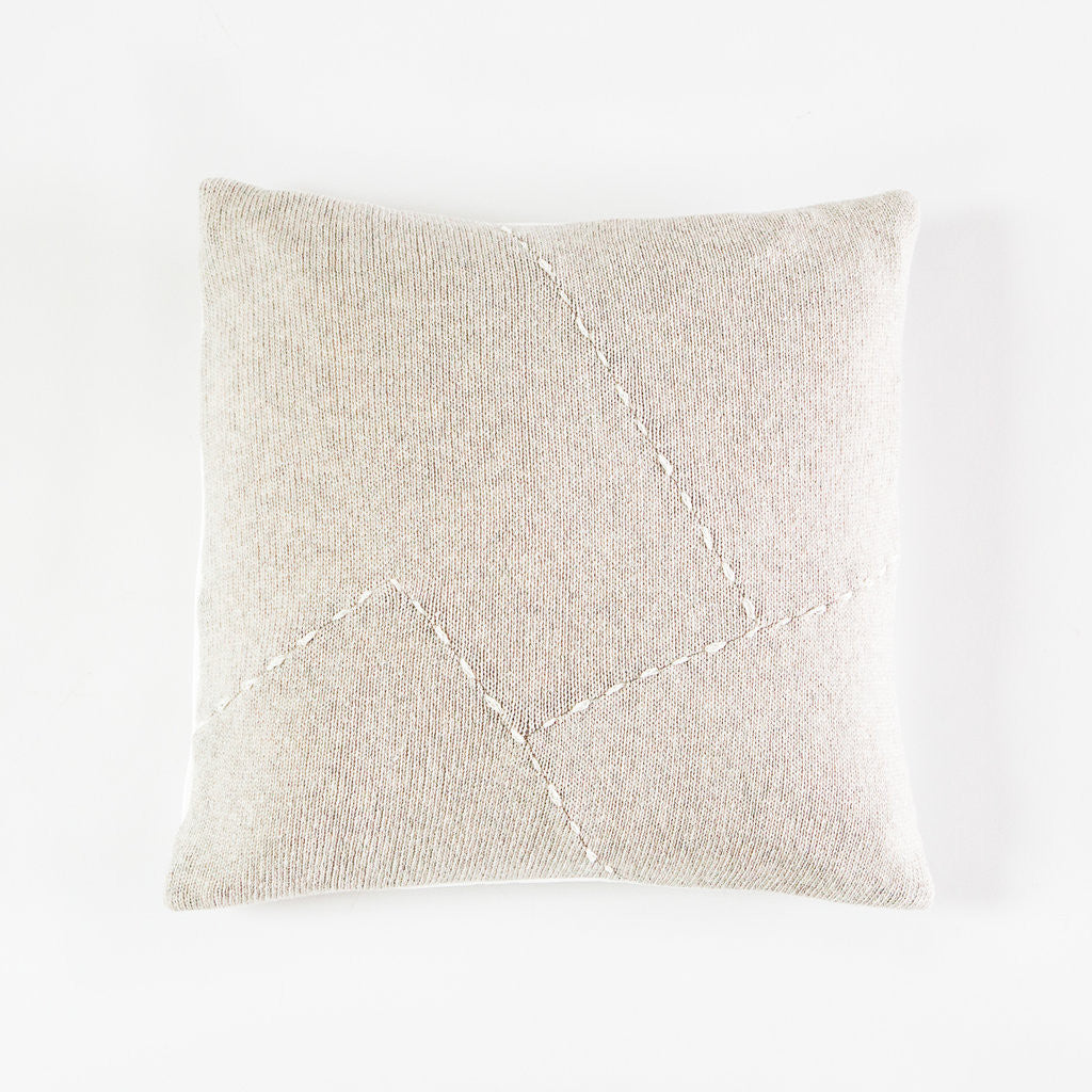NØA + GINGER | ELF KISSEN